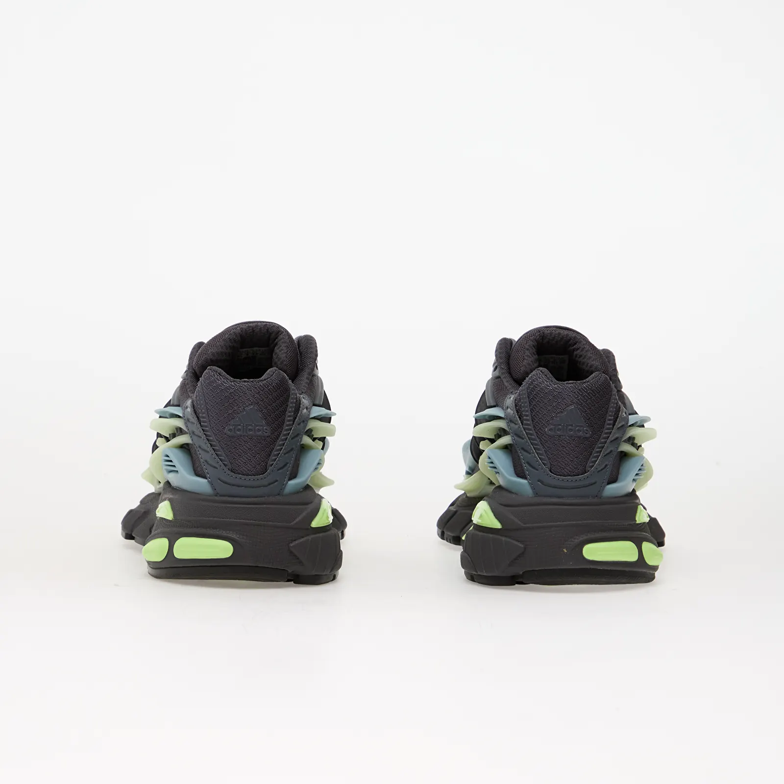 Shoes adidas x Pharrell Williams Adistar Jellyfish Onix/ Aurora Onix/ Core Black