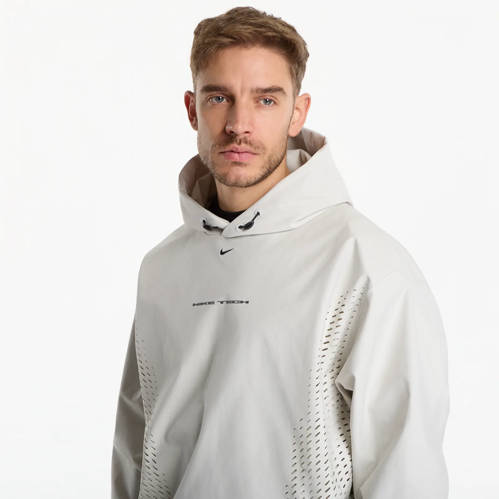 Pánské mikiny Nike Tech Men's Dri-FIT Shori Knit Pullover Hoodie Light Bone/ Black
