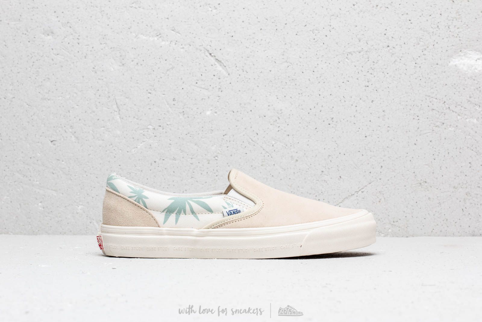 Vans x modernica slip on top