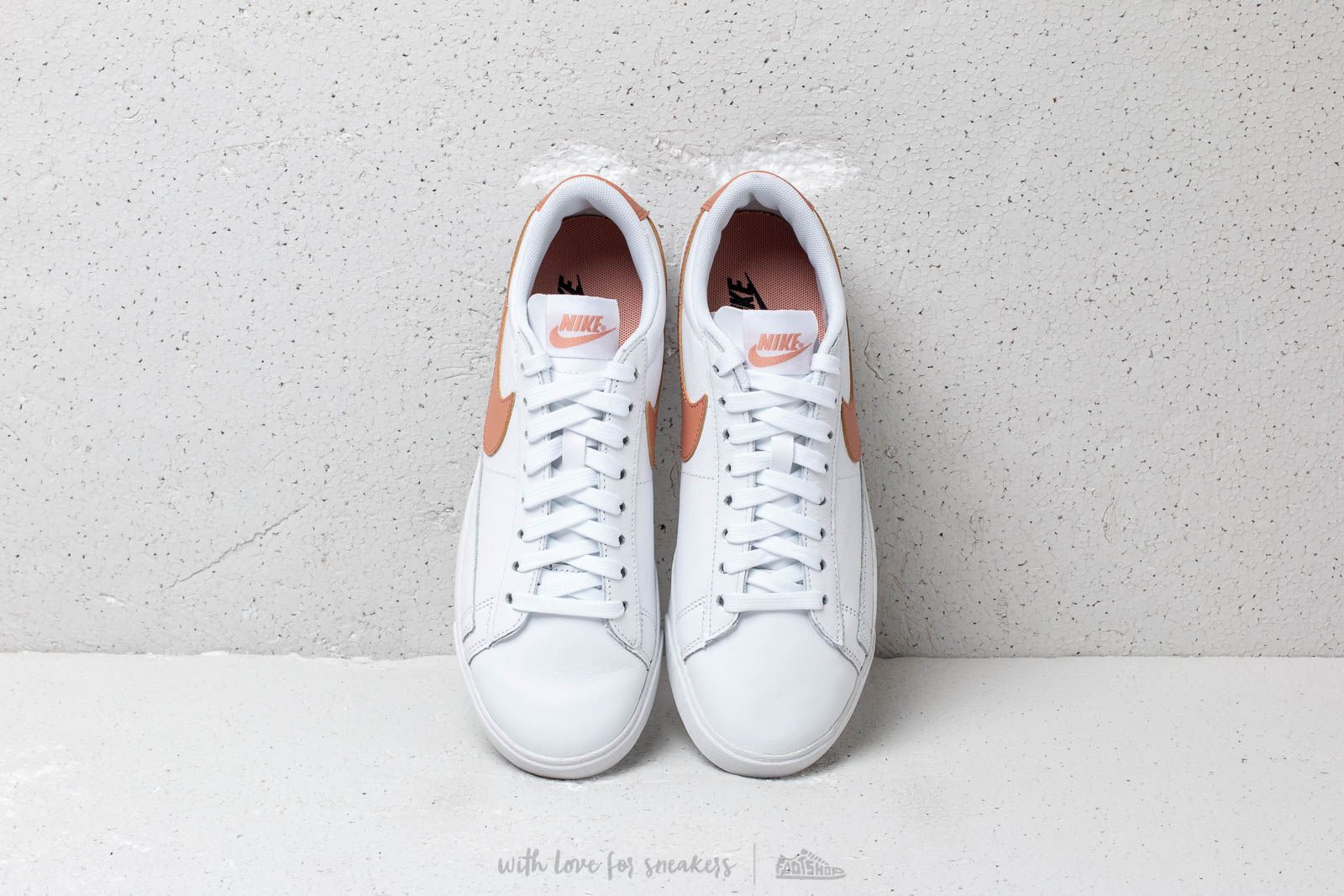 Zapatillas mujer Nike W Blazer Low Le White/ Rose Gold-White