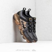 Vapormax 2019 gold and black hotsell