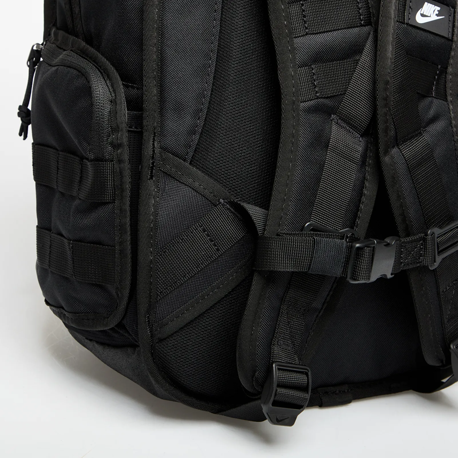 Sac à dos homme Nike Sportswear RPM Backpack 26L Black/ Black/ White