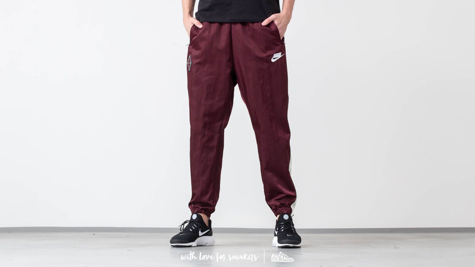 Nike burgundy new arrivals pants