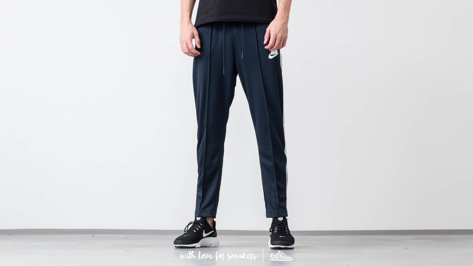 Spodnie dresowe Nike Sportswear Pants Black/ White