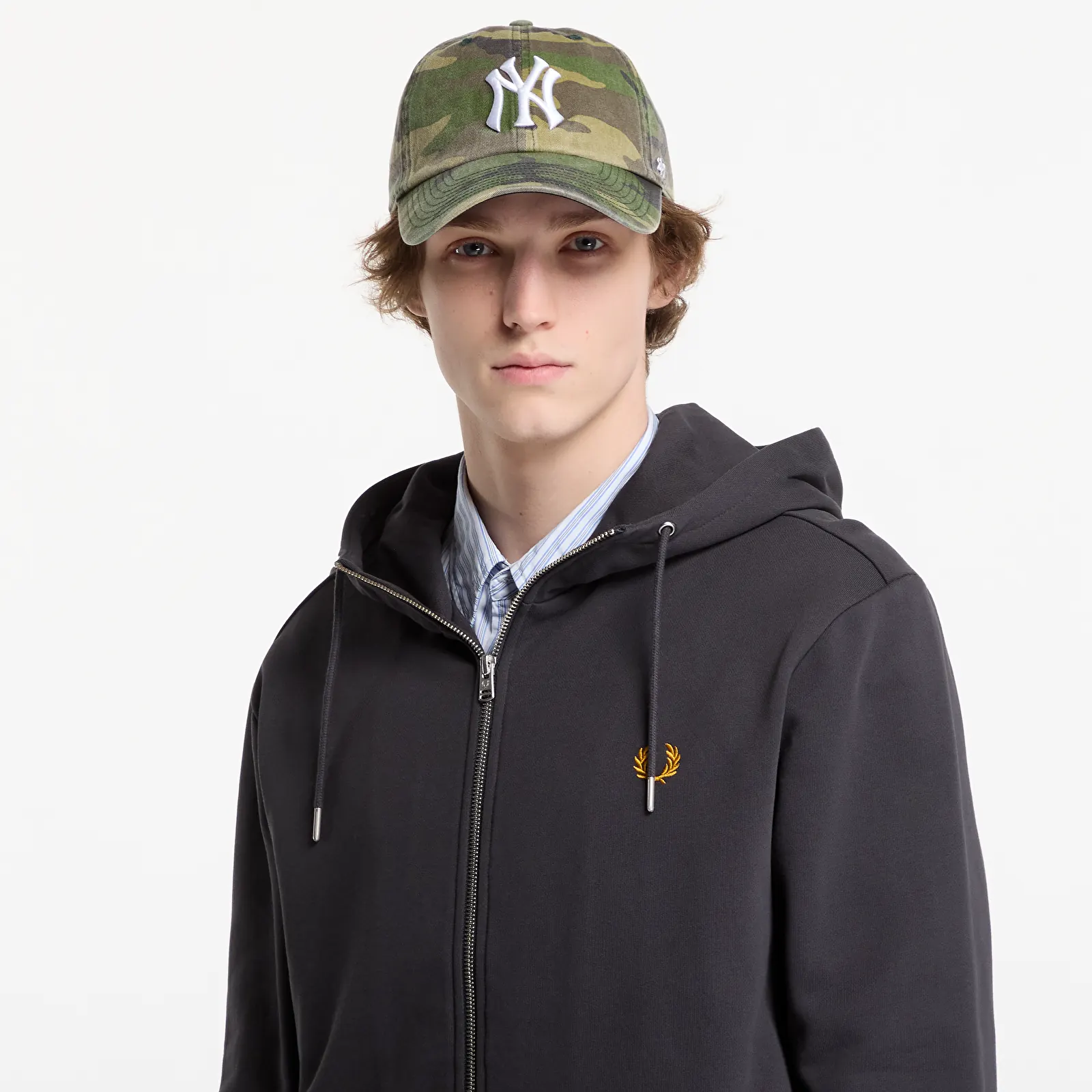 Hættetrøjer og sweatshirts FRED PERRY Hooded Zip Through Sweatshirt Black
