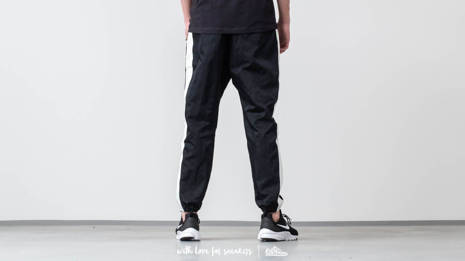 Pants and jeans Nike Sportswear Woven Pants Black/ White