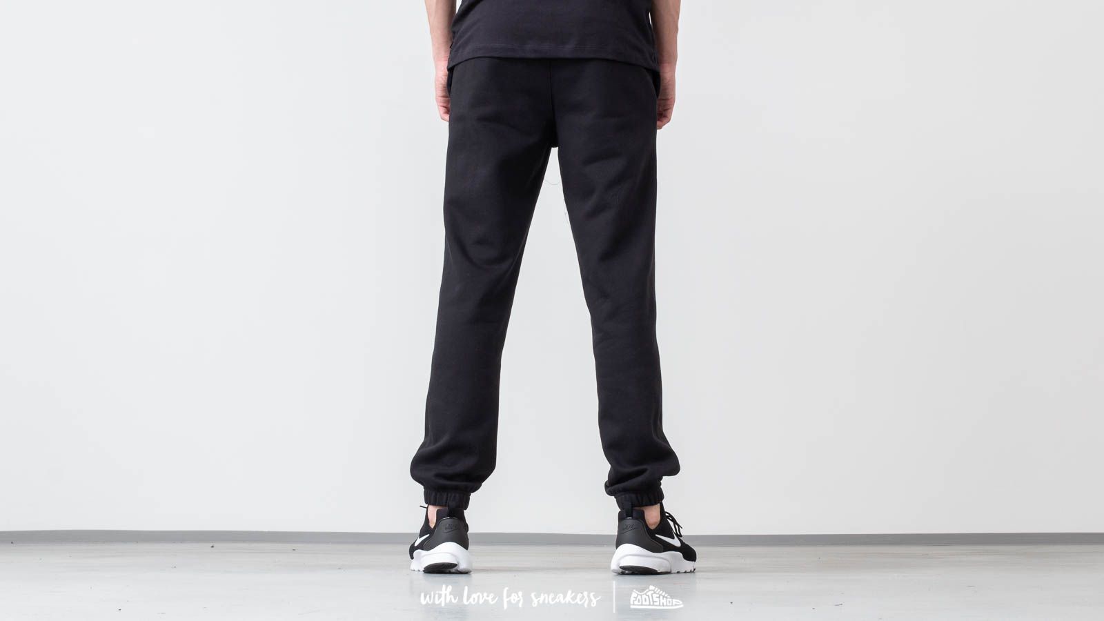 Jeans e pantaloni Nike SB Icon Sportwear Pants Black