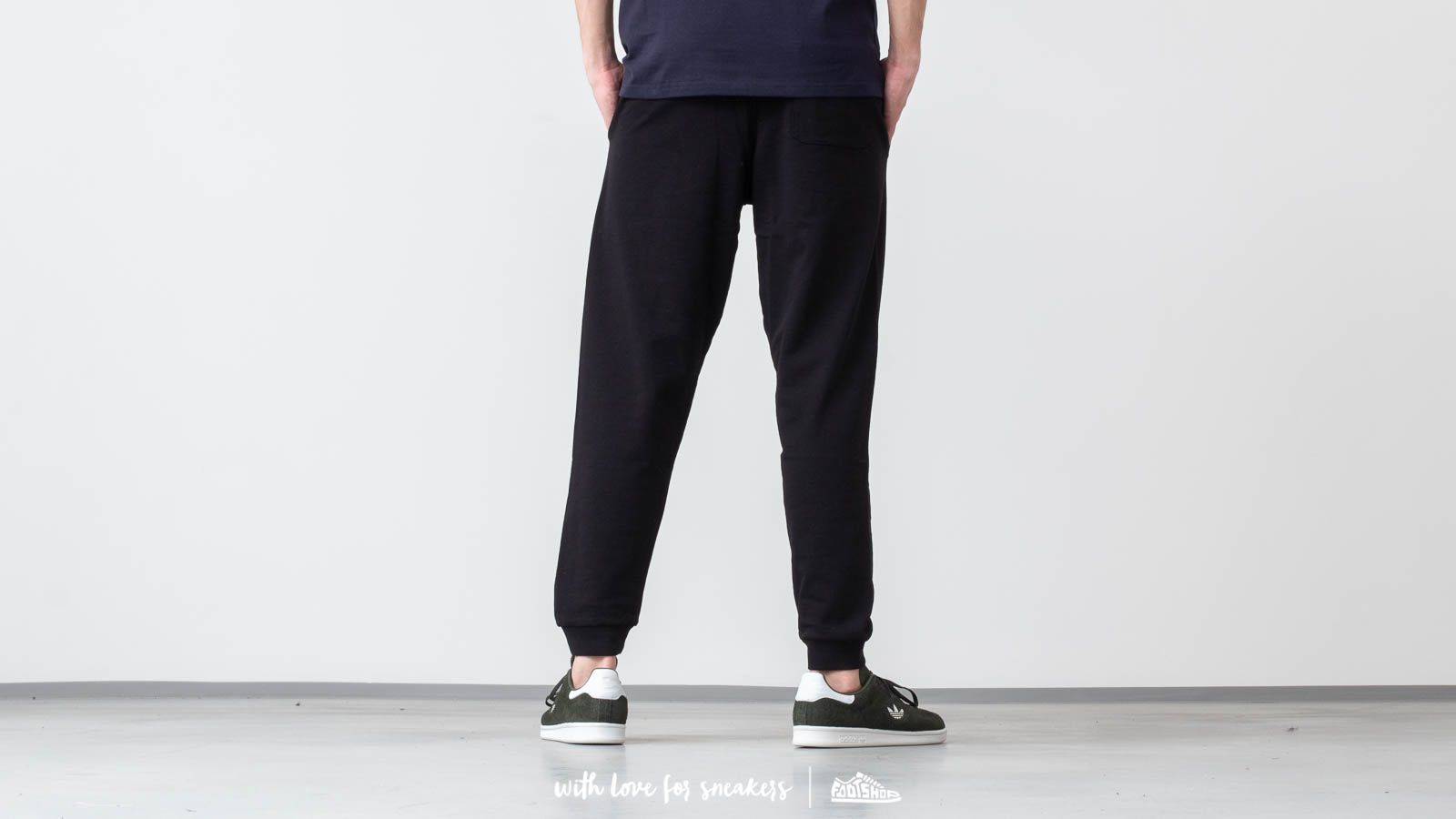 Carhartt college sweatpants best sale