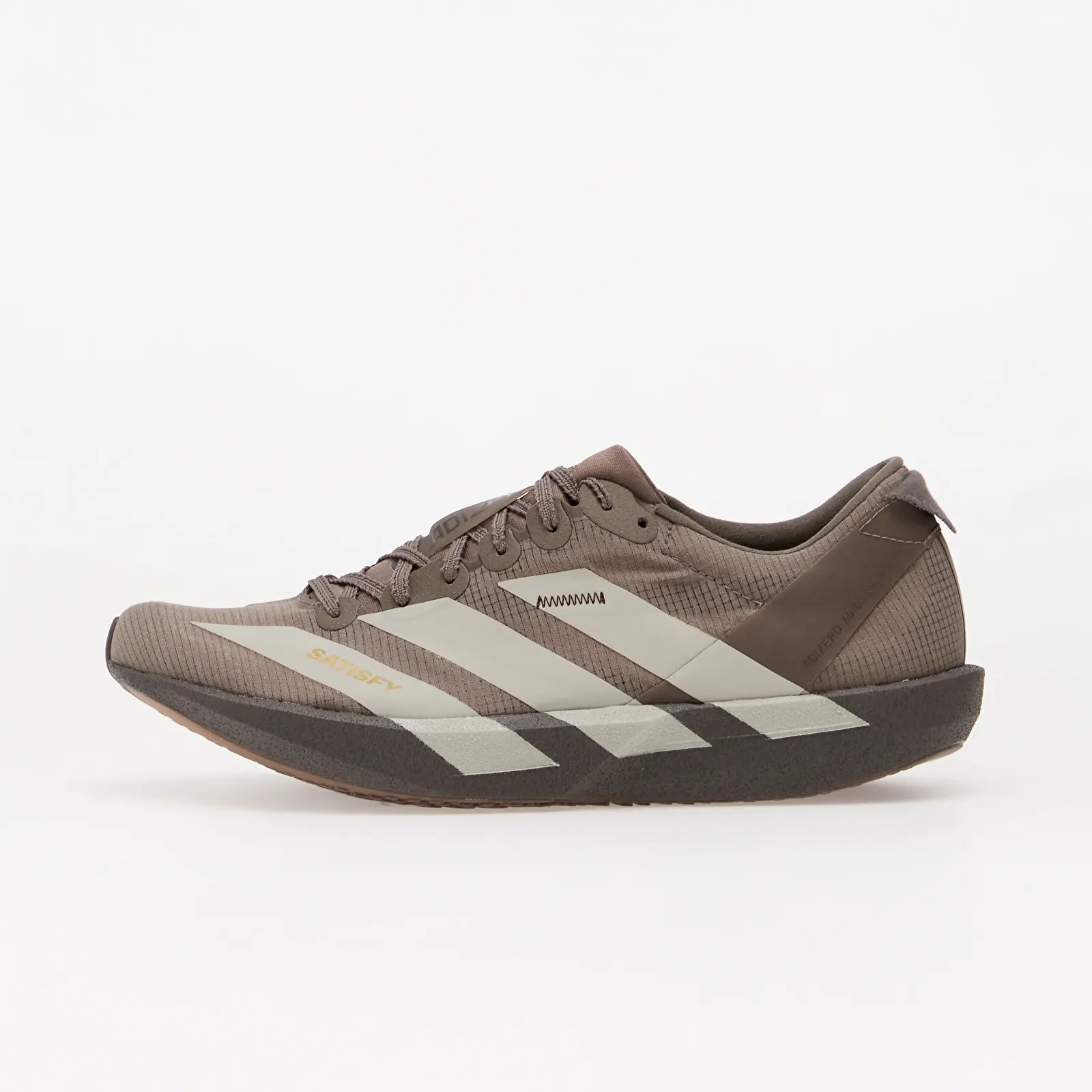 Joggesko for kvinner adidas x Satisfy Adizero Adios W Tech Earth/ Pearl Met./ Charcoal