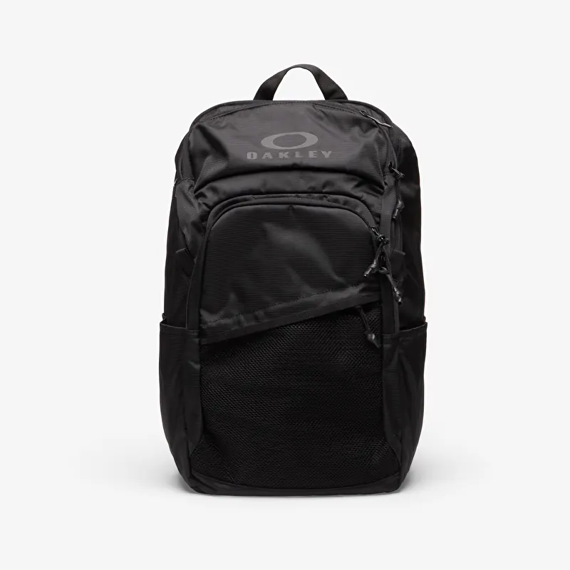 Batoh Oakley Essential Day Pack M 9.0 Black/ Black