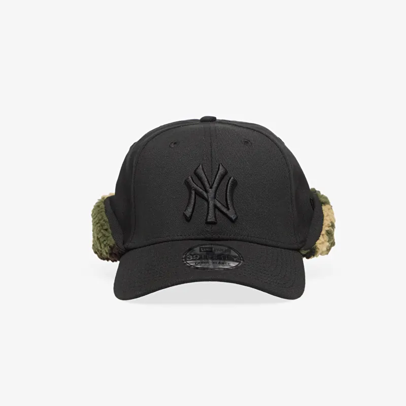 Шапка New Era 39THIRTY MLB Downflap New York Yankees Black