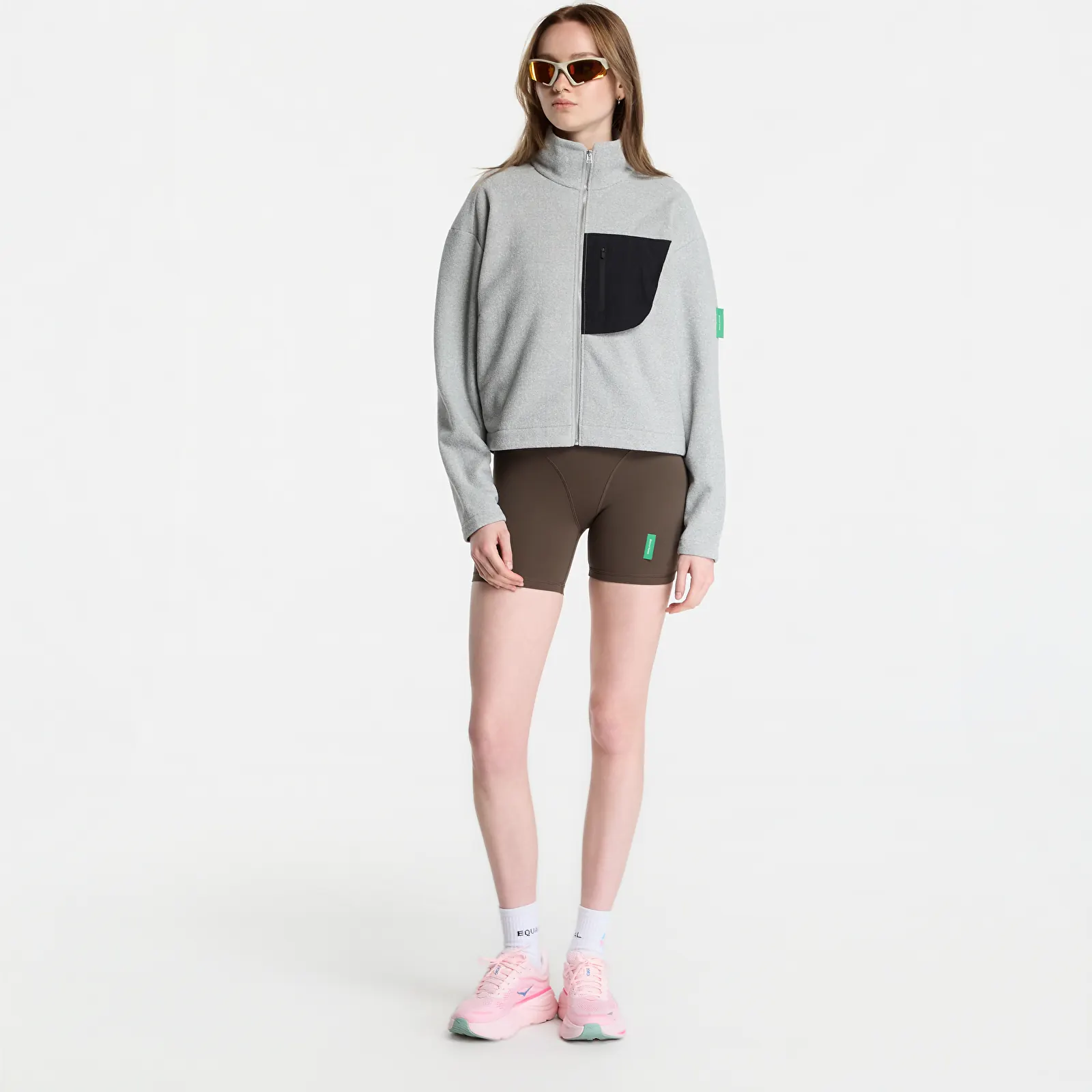 Hoodies och sweatshirts District Vision Cropped Brushed Fleece Melange Grey
