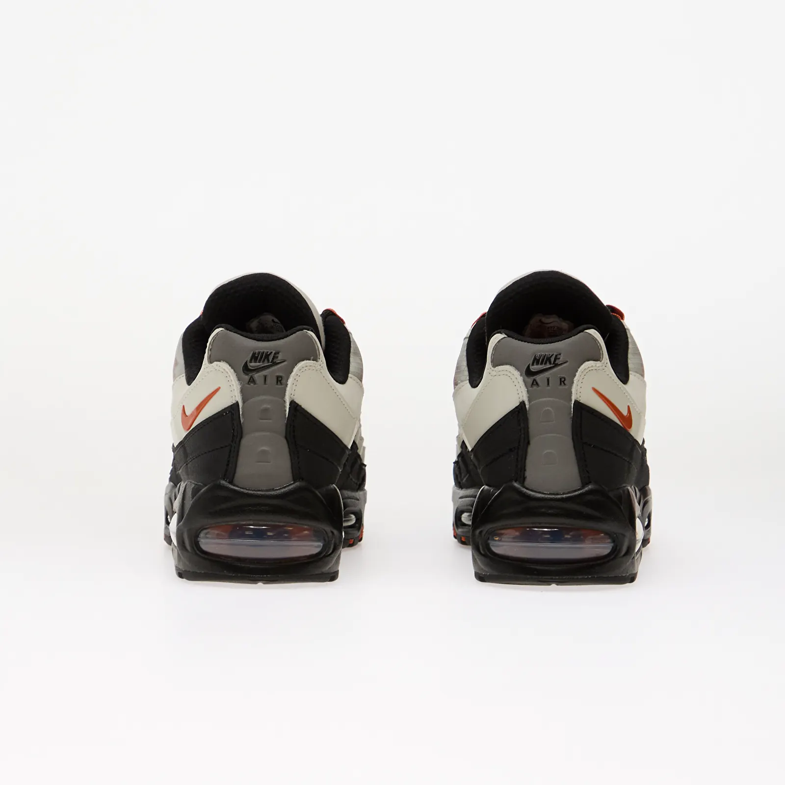 Tenisky Nike Air Max 95 Big Bubble GORE-TEX Light Bone/ Campfire Orange-Black