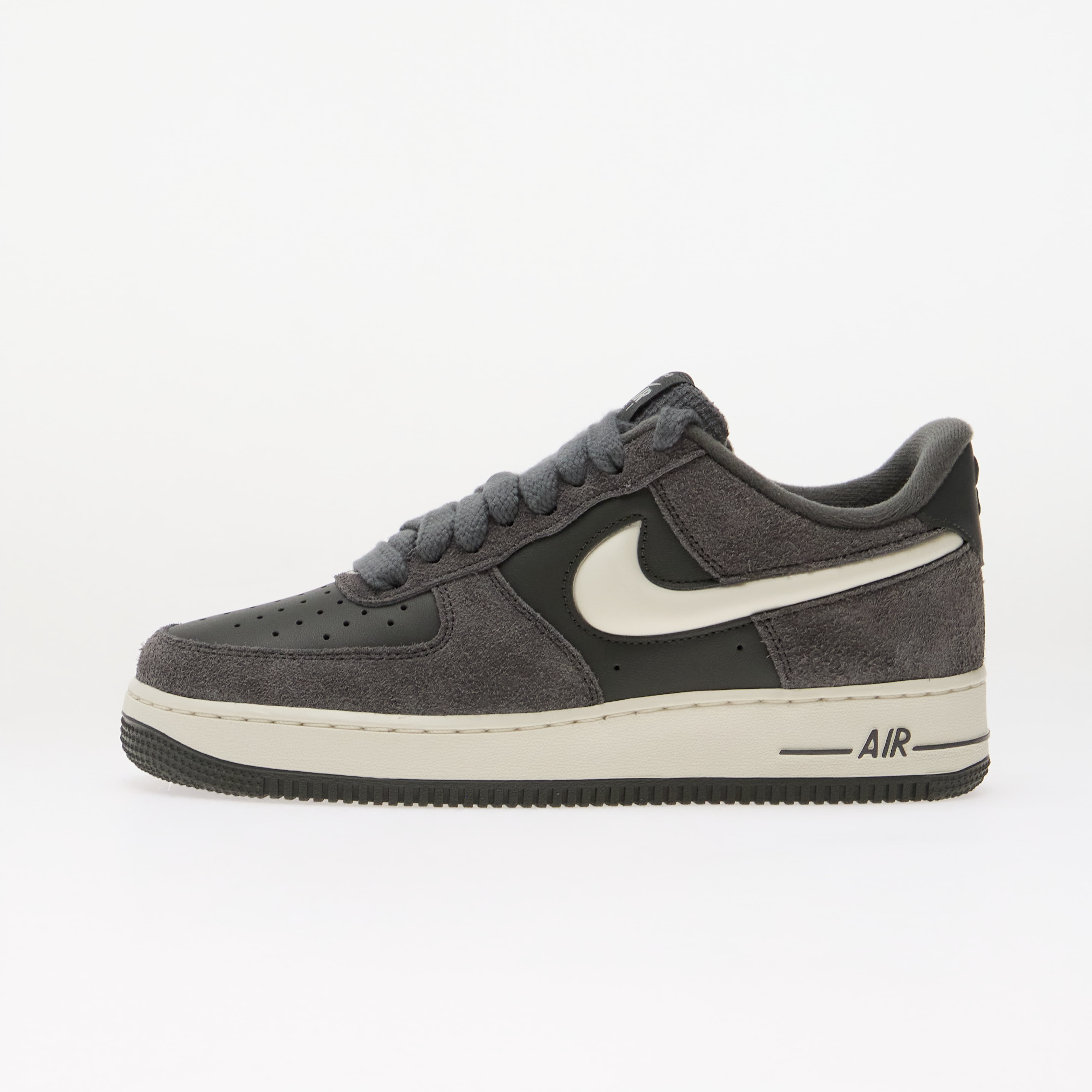 Sneakers Nike Air Force 1 '07 LV8 Iron Grey/ Sail UK 6