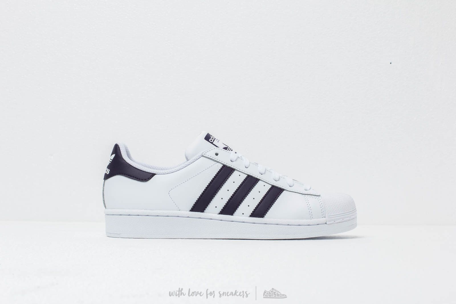 Încălțăminte și sneakerși pentru femei adidas Superstar W Ftw White/ Legpur/ Core Black