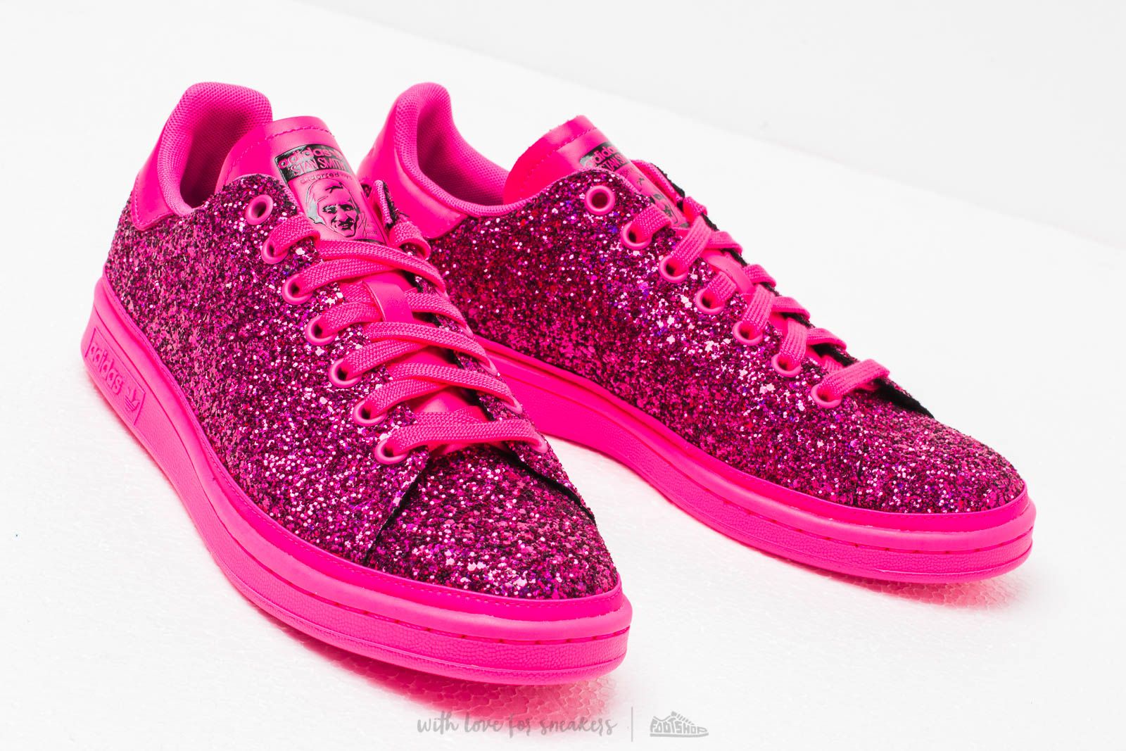 Pink glitter stan smith hotsell