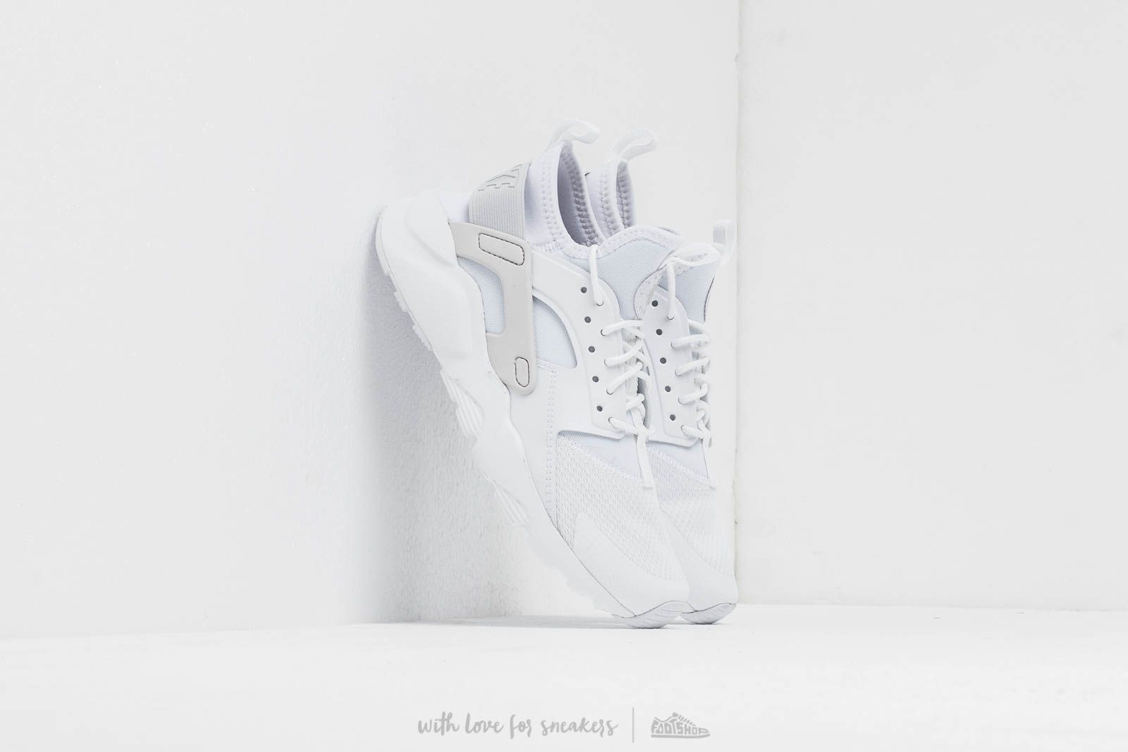 Vyriška avalynė Nike Air Huarache Run Ultra Gs White/ White-Vast Grey