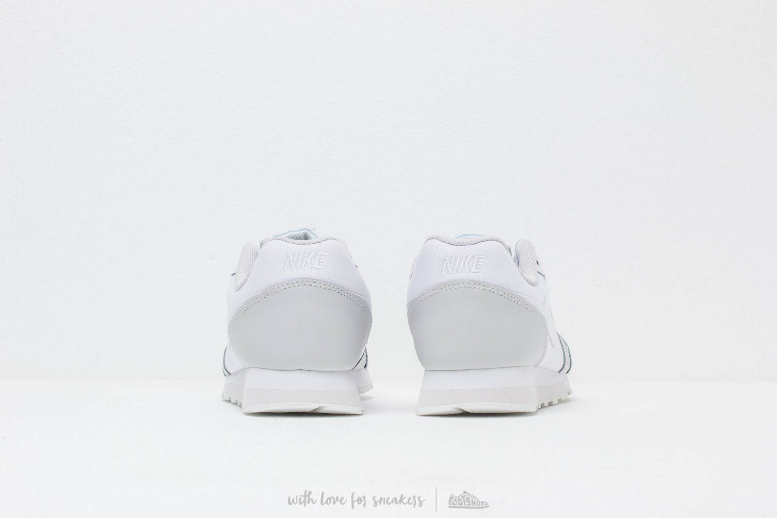Férfi cipők Nike Md Runner 2 (GS) White/ White-Vast Grey