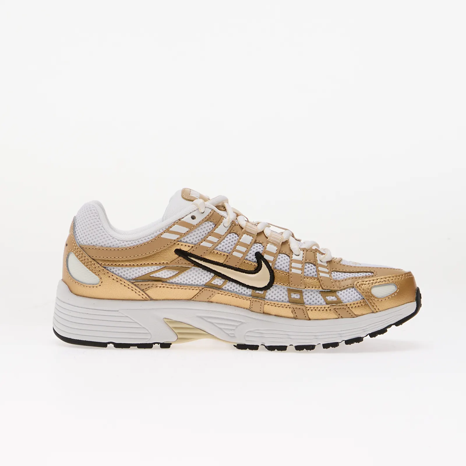 Naisten lenkkarit Nike P-6000 White/ Sanddrift-Blur-Black