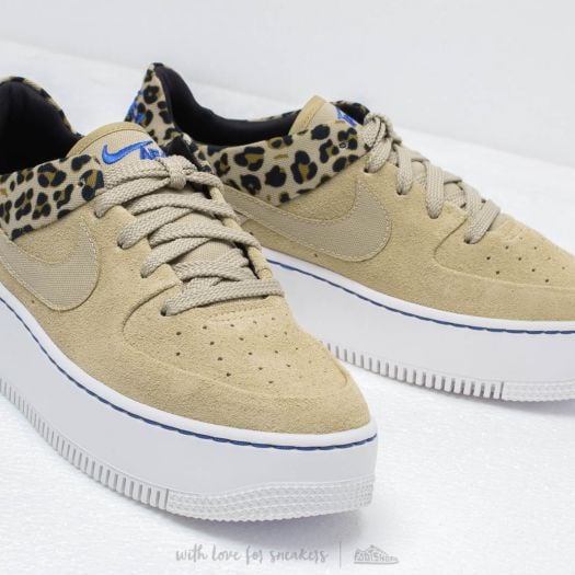 Nike air force 1 sage low premium sales
