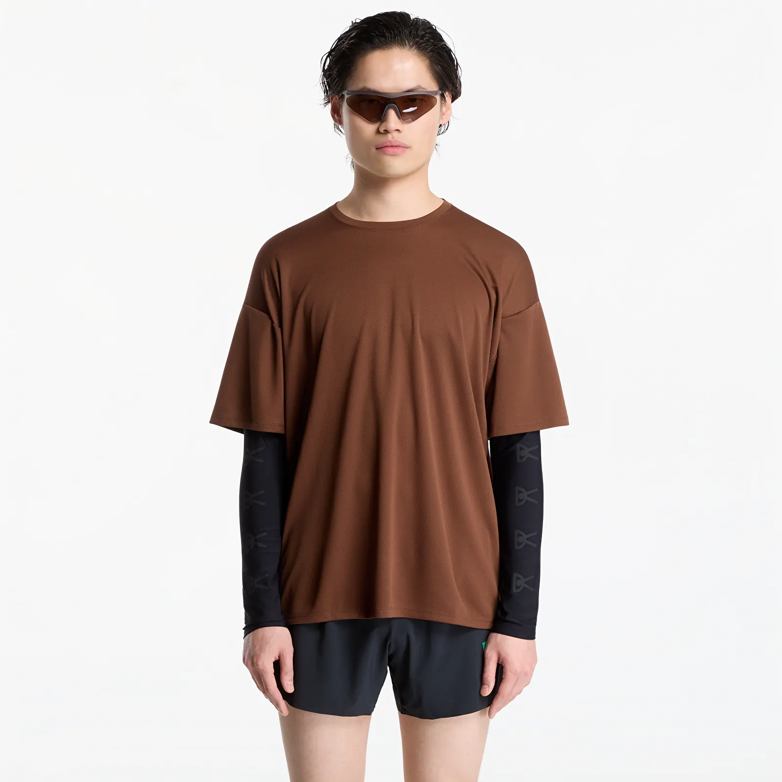 T-shirts District Vision Boxy Compression Training Tee Espresso/ Black