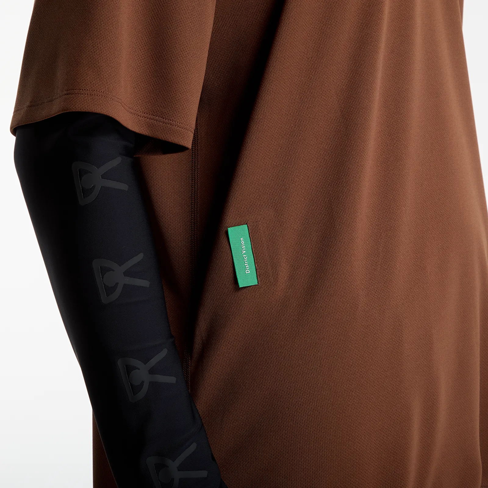 T-shirts District Vision Boxy Compression Training Tee Espresso/ Black