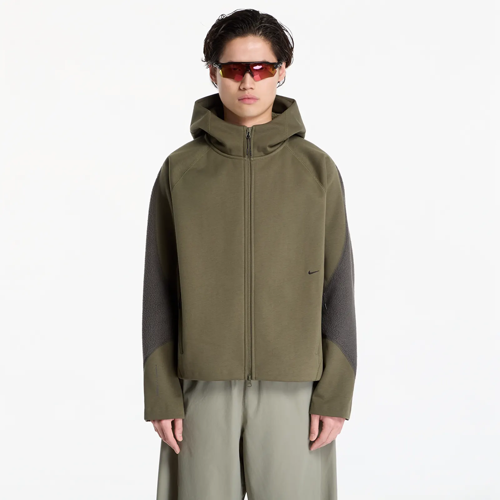 Hupparit ja collegepaidat Nike Tech Boreas Therma-FIT Full-Zip Hoodie Medium Olive/ Newsprint/ Black