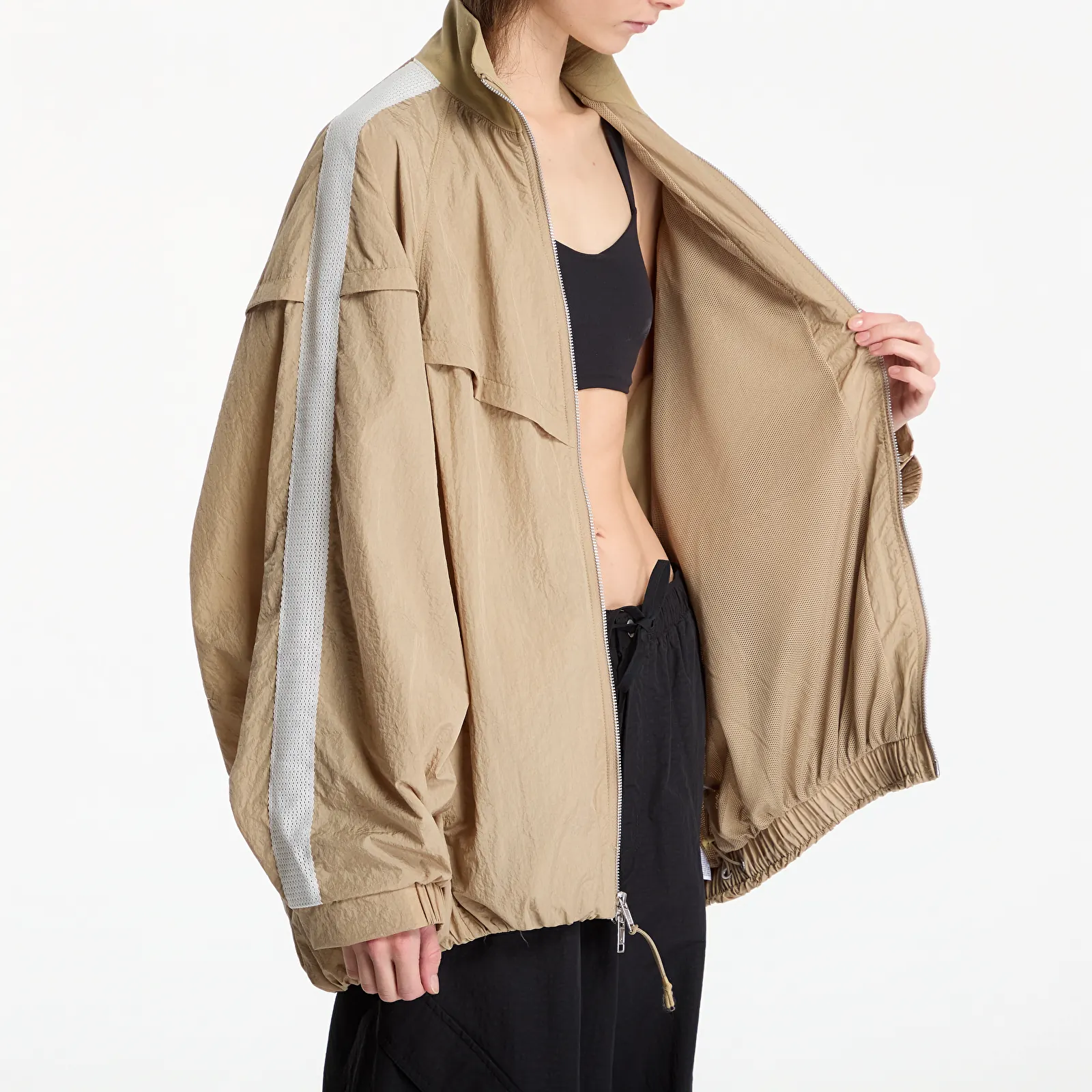 Jackets Nike Sportswear Women's Oversized Balloon Track Jacket Parachute Beige/ Sail/ Parachute Beige