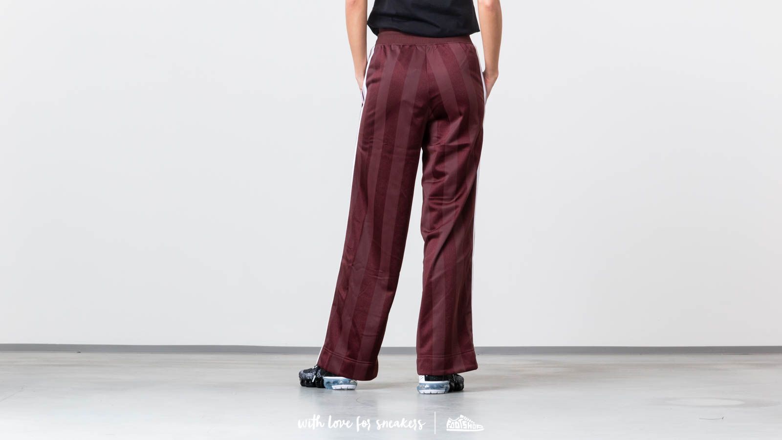Jogger Pants Nike Sportswear Striped Pants El Dorado/ White