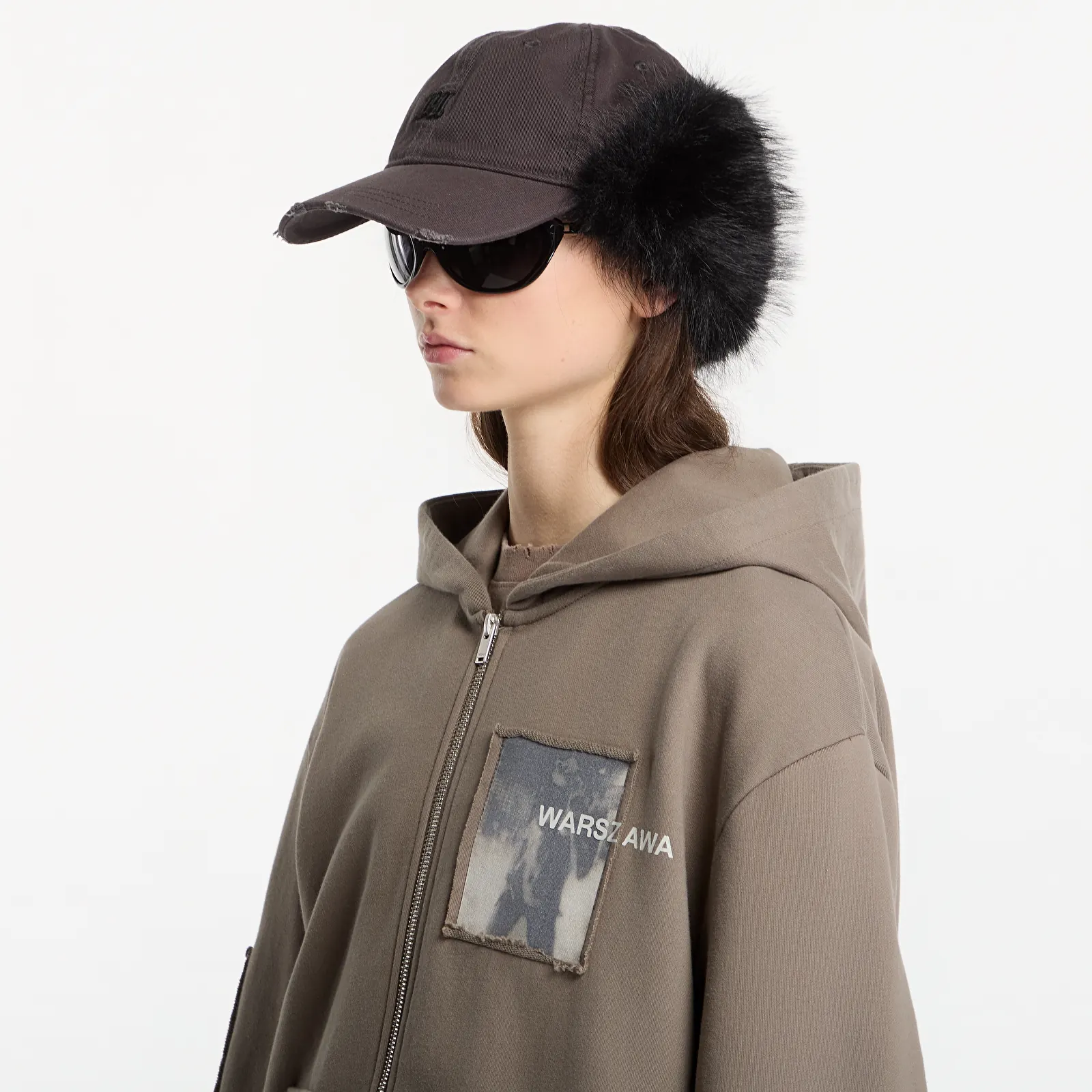 Felpe MISBHV Warszawa Patched Zipped Hoodie Cinder Black UNISEX