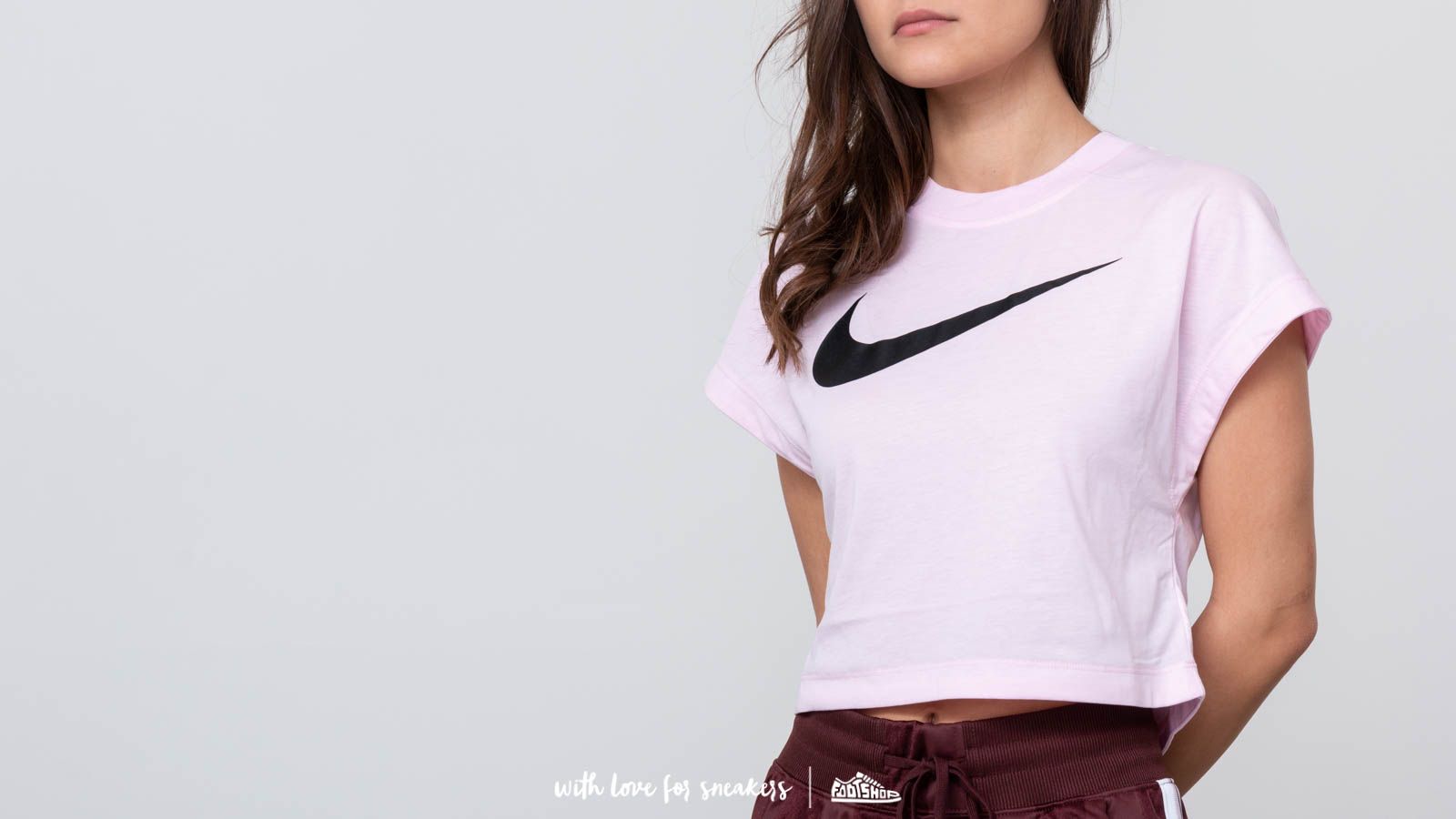 Nike swoosh short sale sleeve crop top