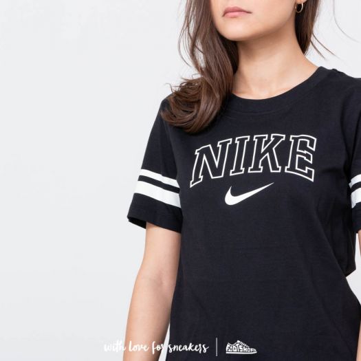 T shirts Nike NSW Shortsleeve Varsity Tee Black Footshop