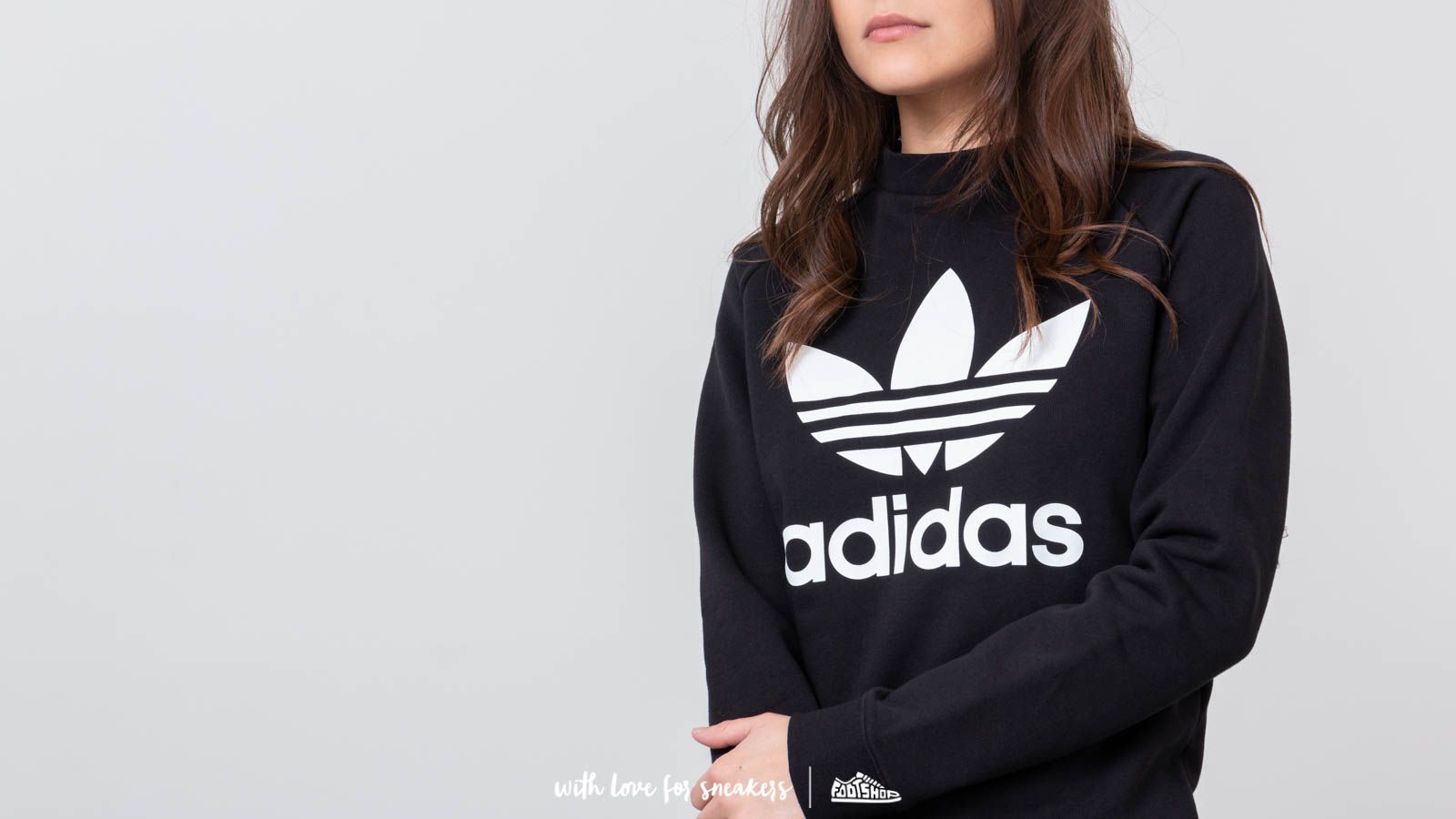 Hoodies and sweatshirts adidas Originals Trefoil Crewneck Black Footshop