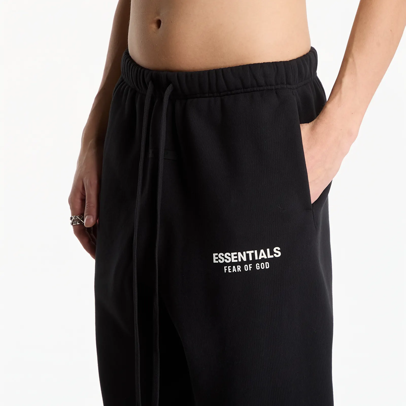 Joggerpüksid Fear of God Essentials Classic Sweatpant Vintage Black