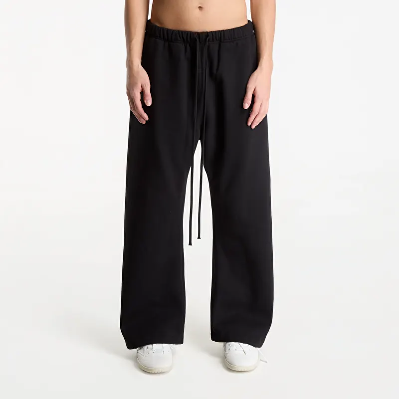 Fear of God Essentials Flare Sweatpant Vintage Black