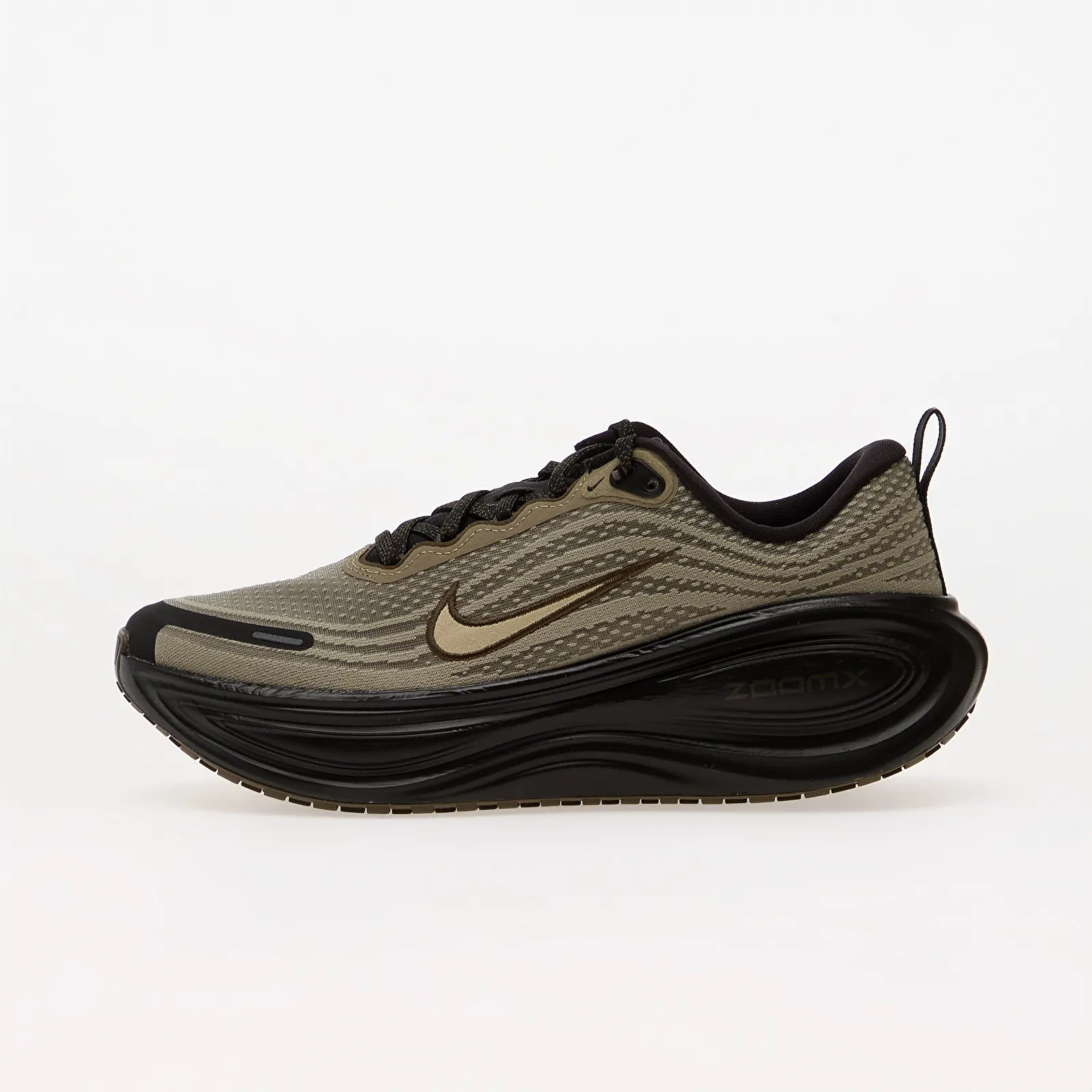 Baskets femme Nike Vomero Plus Matte Olive/ Black-Desert Khaki