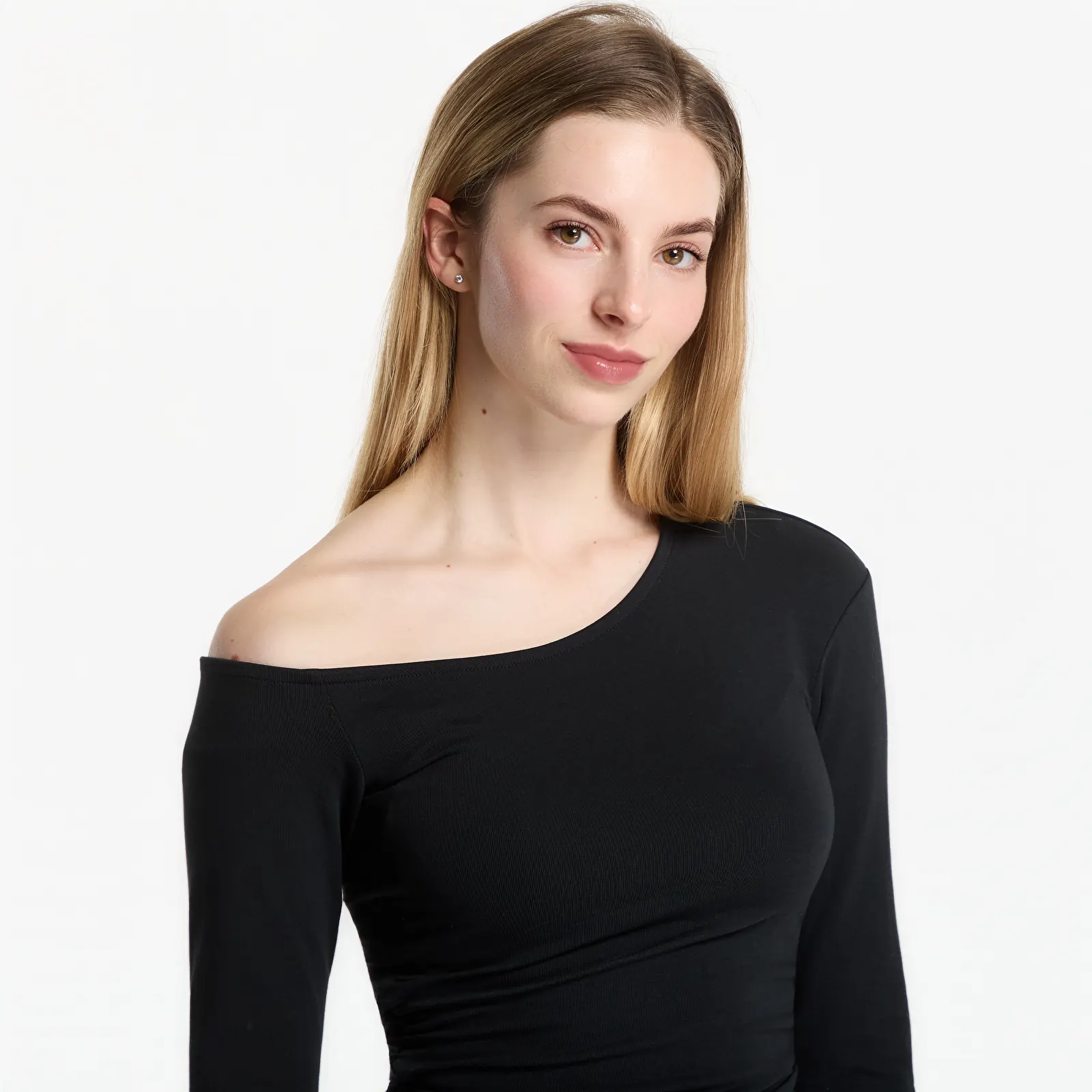 Hauts femme Nike Sportswear Women's Tight Off-Shoulder Long-Sleeve Top Black/ Sail