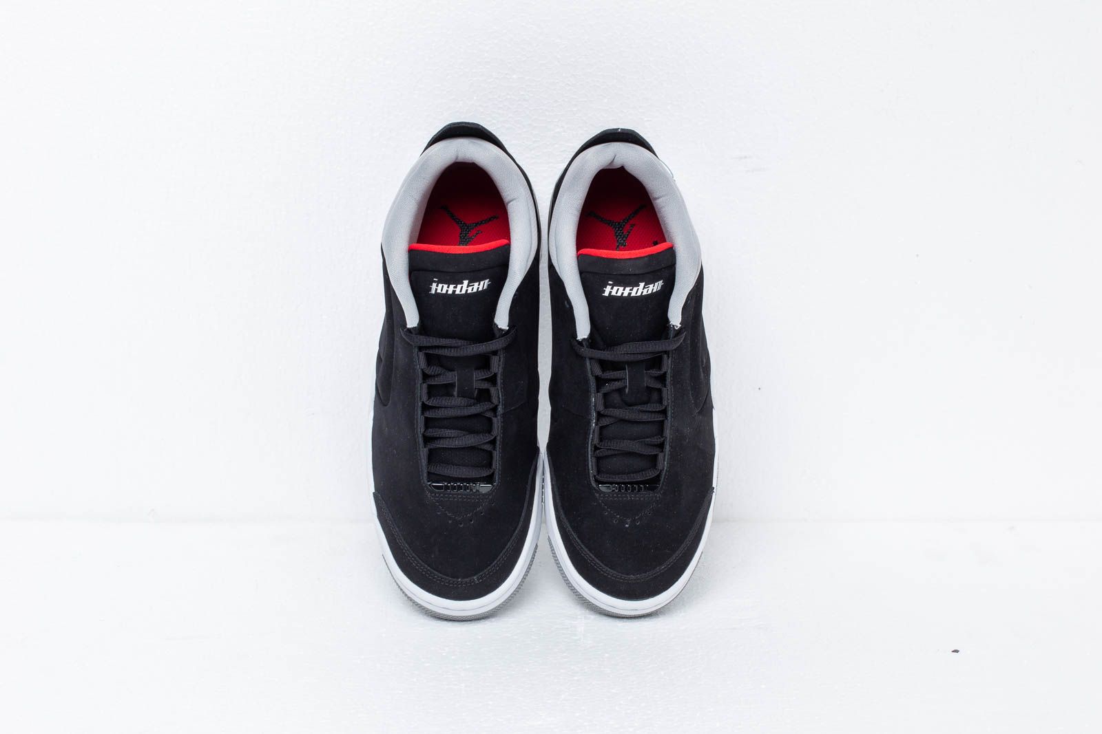 Meeste kingad Jordan Big Fund Black/ Metallic Silver-White