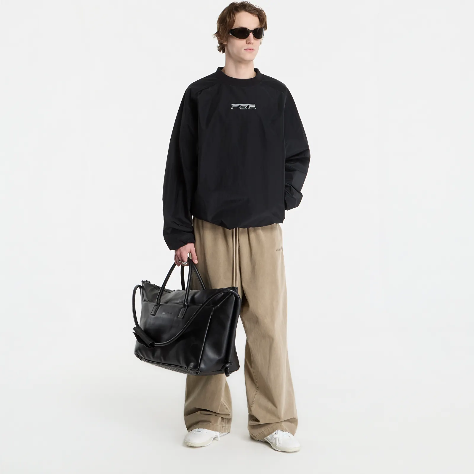 Hoodies für Männer Fear Of God Essentials Modern Mockneck Pullover Black