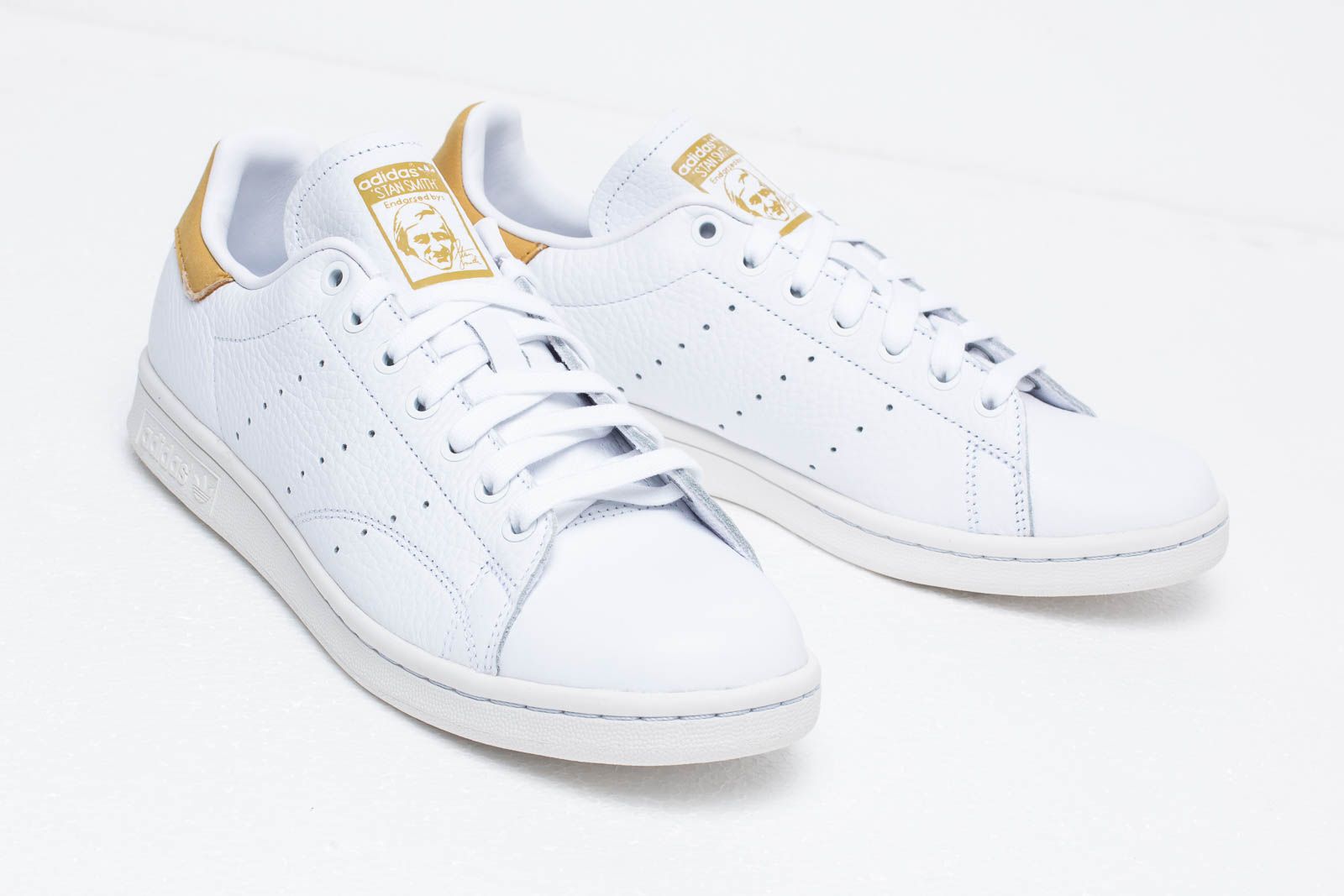 Stan smith bd7437 hot sale