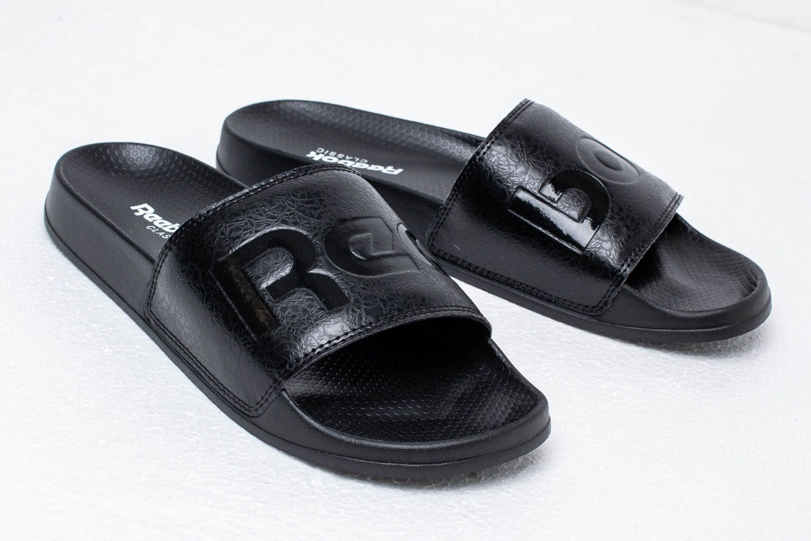 Men's shoes Reebok Classic Slide Black/ Black/ White