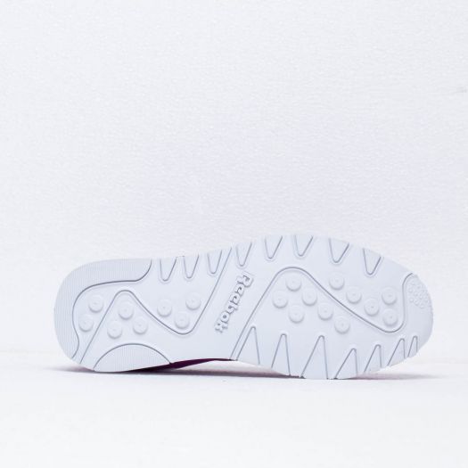 Men s shoes Reebok Classic Nylon Color Aubergine White Footshop