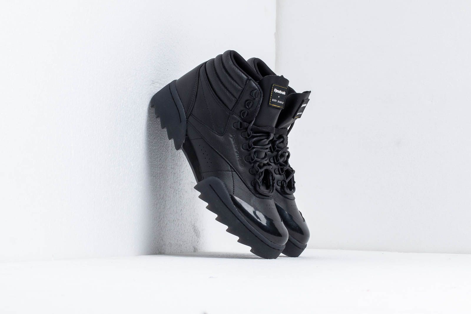Reebok hi nova ripple hotsell
