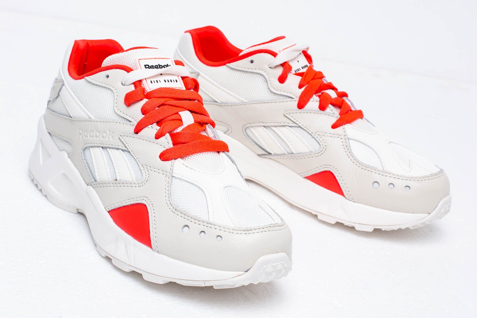 Men s shoes Reebok Aztrek Chalk Neon Red Black Footshop