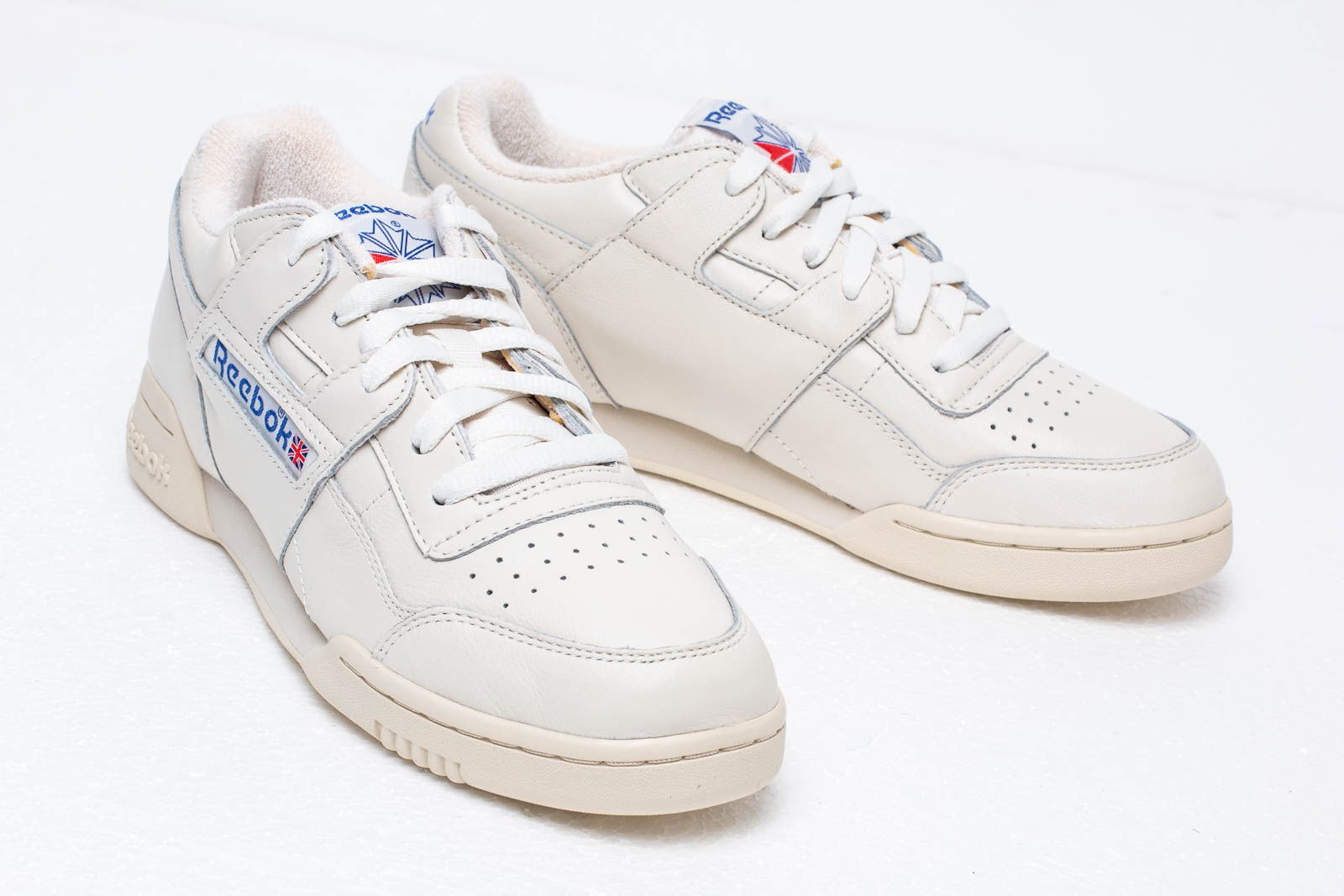 Men s shoes Reebok Workout Plus 1987 TV Chalk Paperwhite Royal