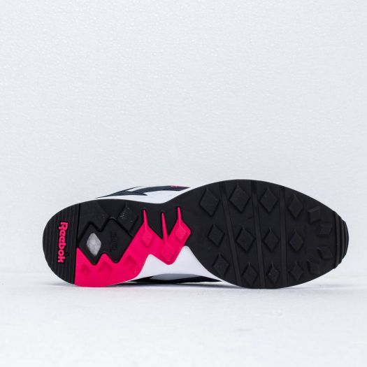 Reebok pyro leather hotsell trainers white navy