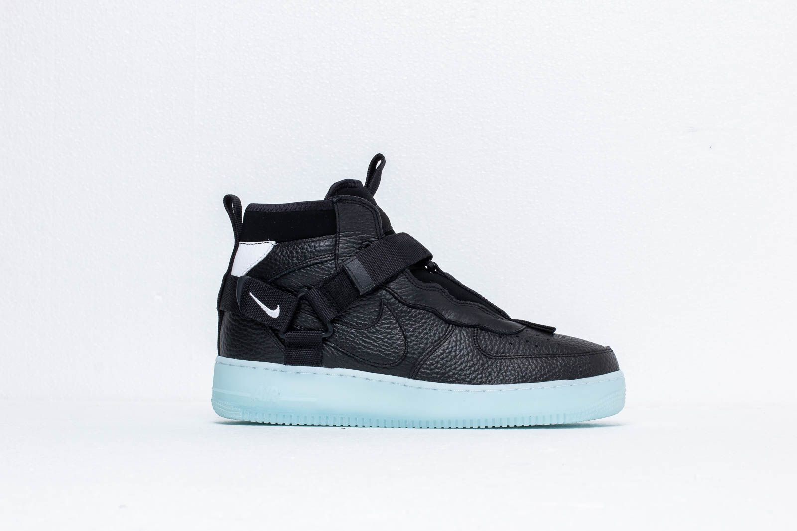 Nike air force 1 mid utility black blue deals