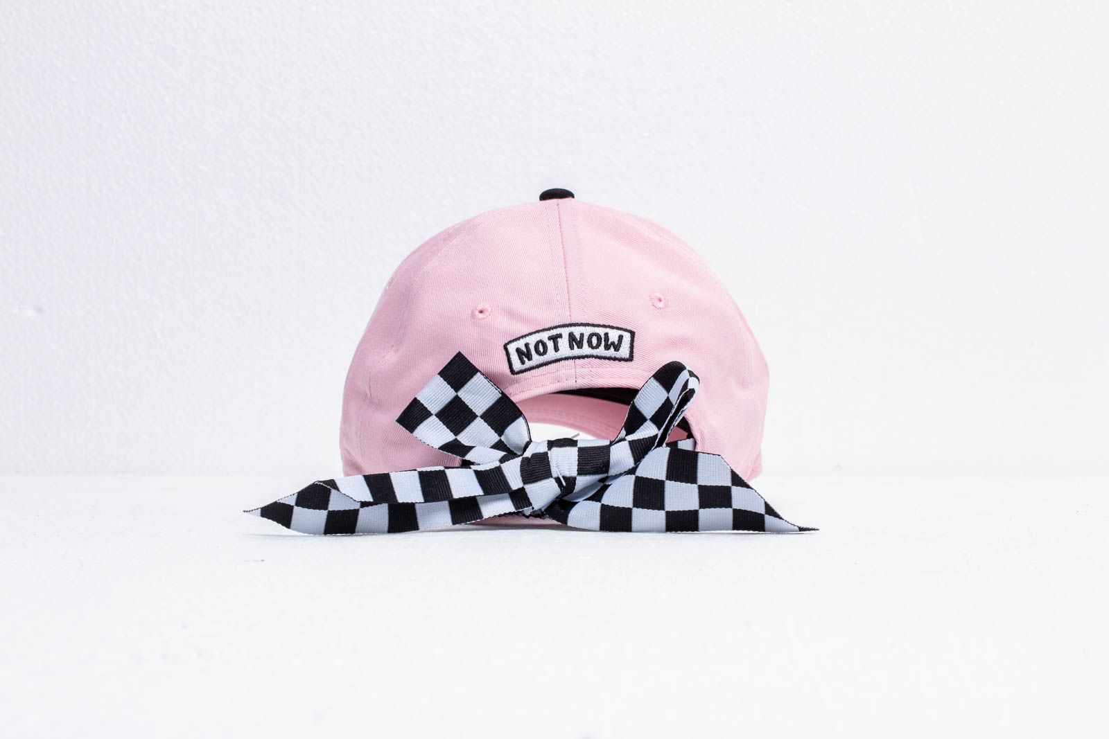 Gorras Vans x Lazy Oaf Off The Wall Lazy Cap Almond Blossom