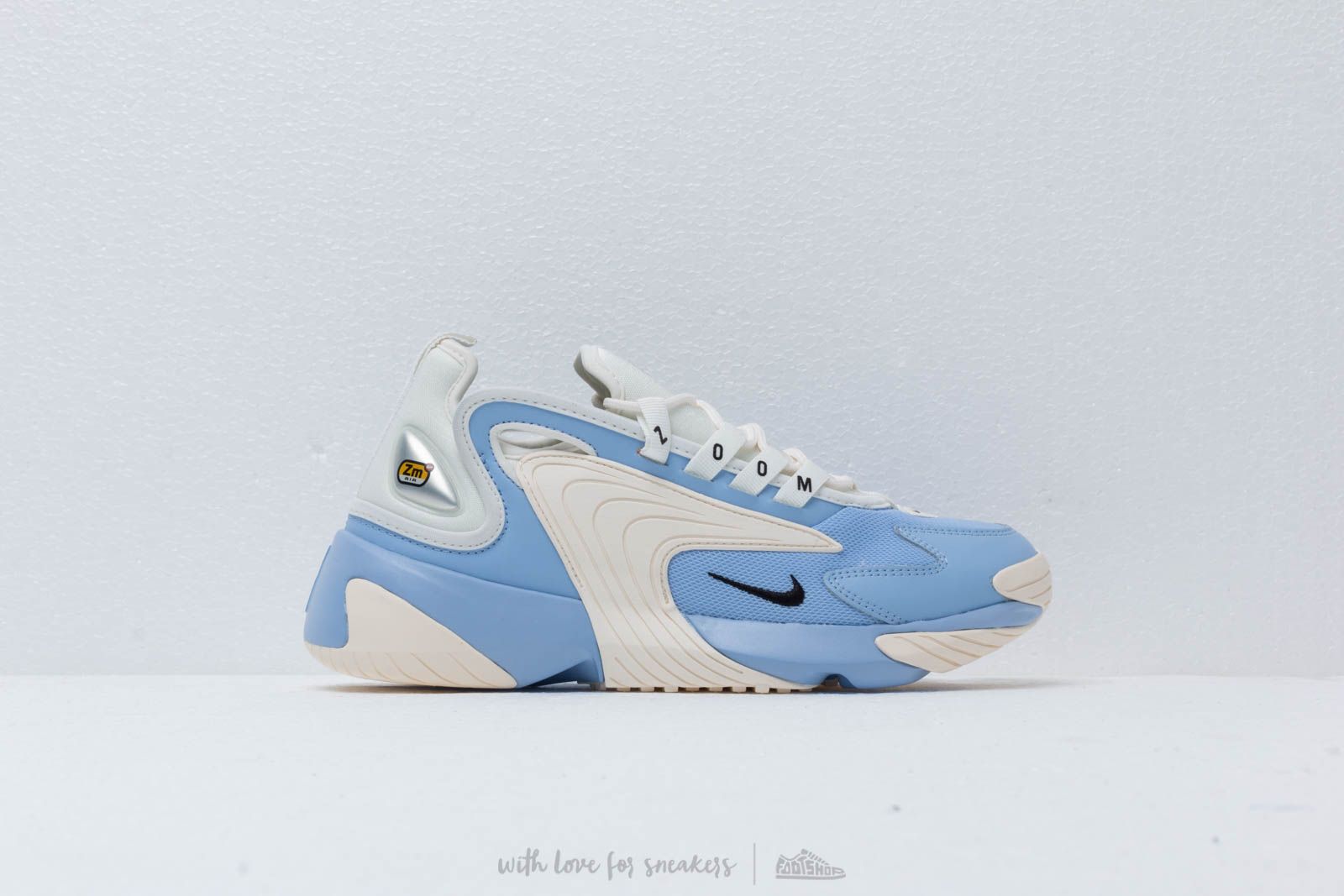 Nike zoom 2k light blue and white cheap