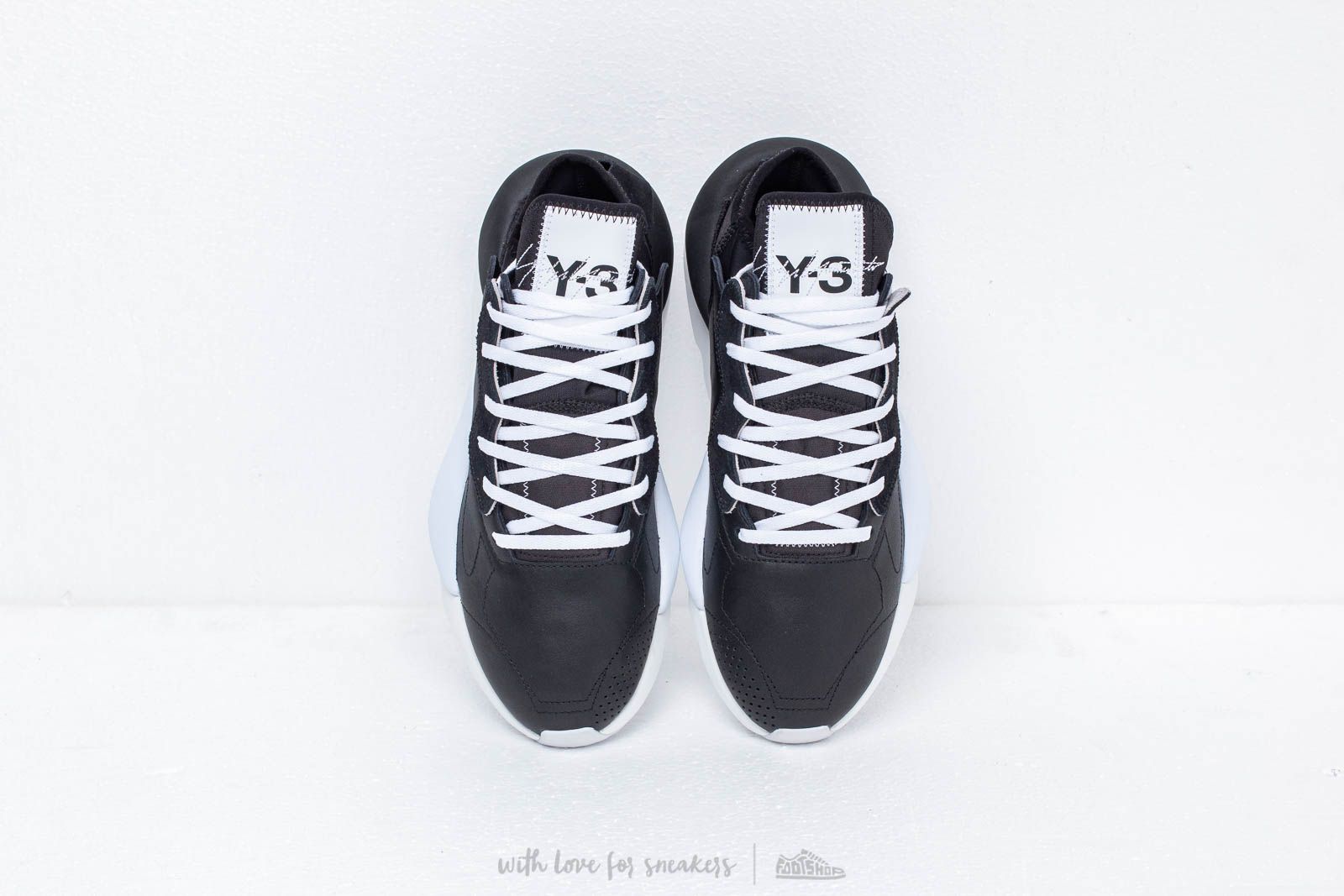 Pánske tenisky a topánky Y-3 Kaiwa Core Black/ Core Black/ Ftw White
